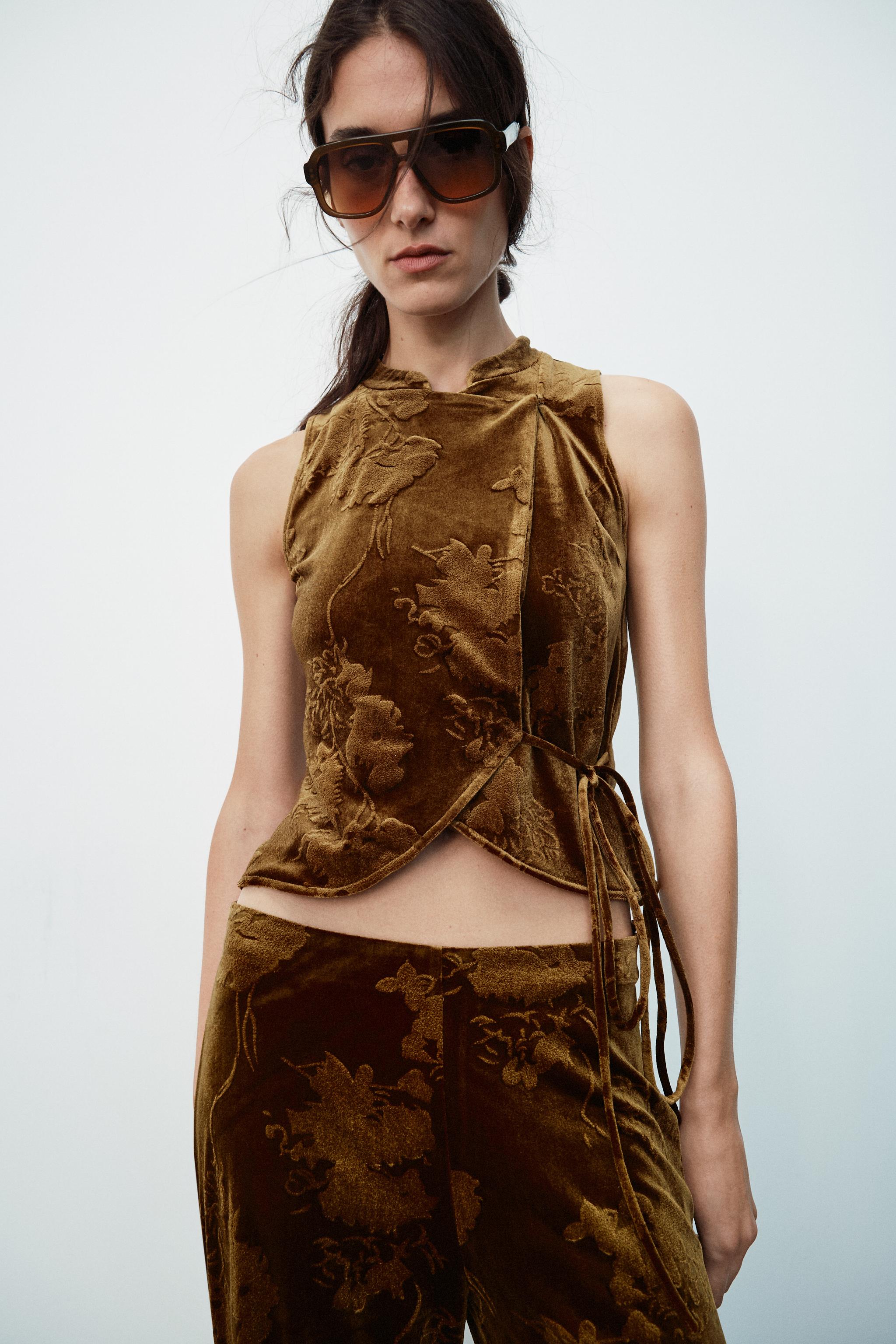 VELVET TIE-FRONT TOP